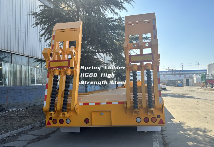 3 Axle Low Bed Trailer for Sale in Mauritius | Semi Low Bed Trailer Price | CIMC Trailers