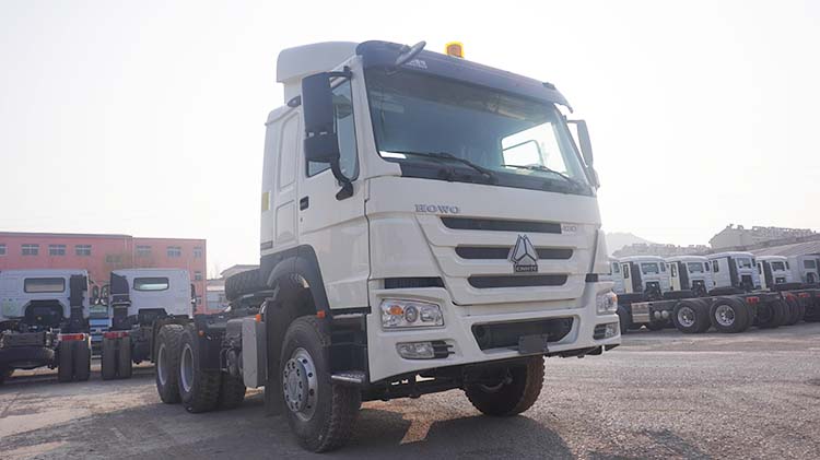 New Howo Truck Price - Sinotruk Howo 6x4 Tractor Truck for Sale in Mauritius