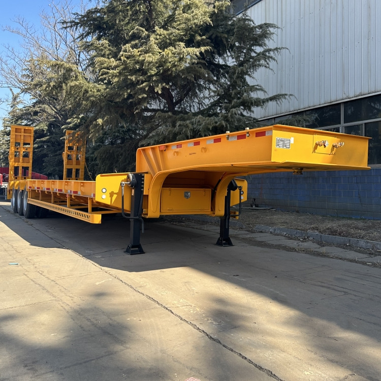 CIMC 3 Axle Low Bed Trailer